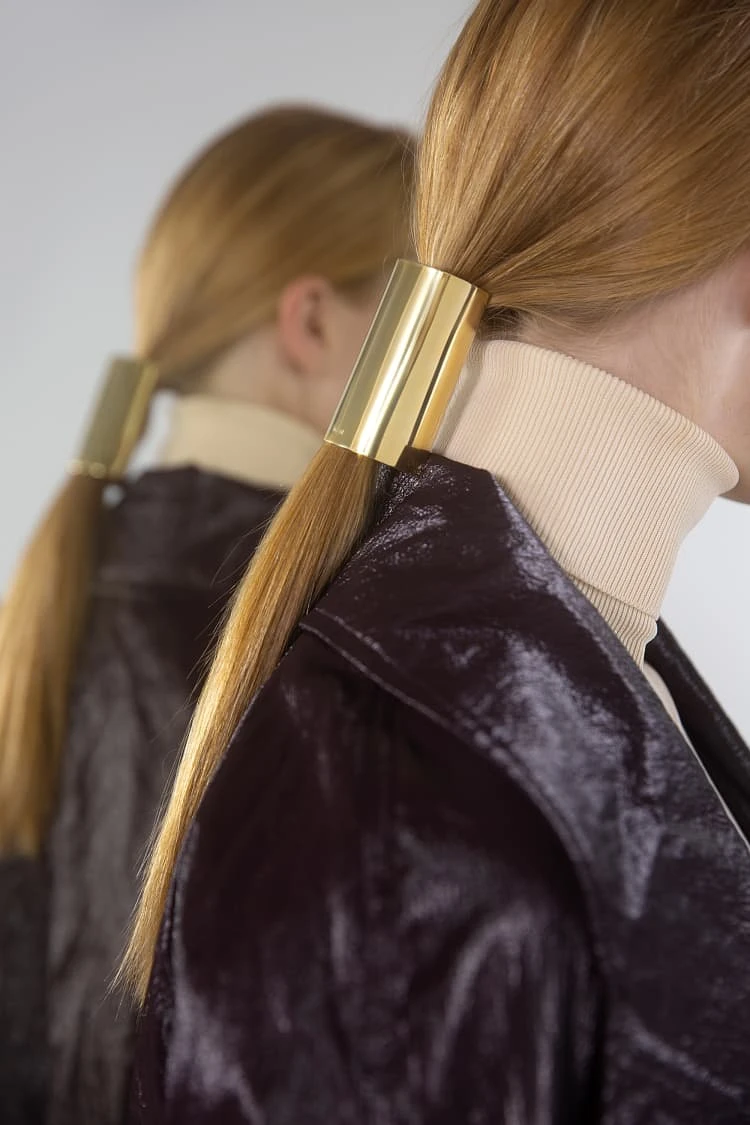 Medium Gold Ponytail Cuff 3 Medium Gold Ponytail Cuff - Image 3