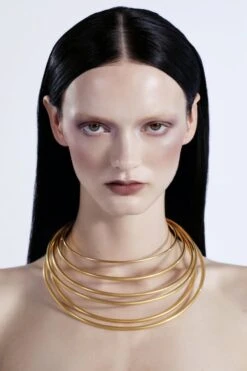 Gold Bold Choker Coil