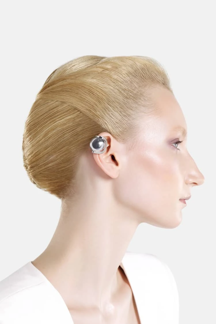 Casa Batlló Ball Earcuff In Silver 2 Casa Batlló Ball Earcuff In Silver - Image 2