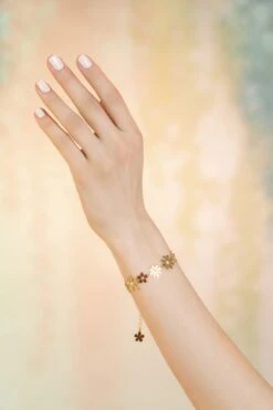 Gold Flower Bracelet