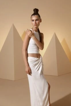 Gold Hand Chains -Mam Originals Shop 27 VIV1259 mvkges