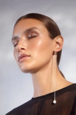 Silver Drop Earrings With Pearl -Mam Originals Shop 37 29 ICONS6243 xc3umh