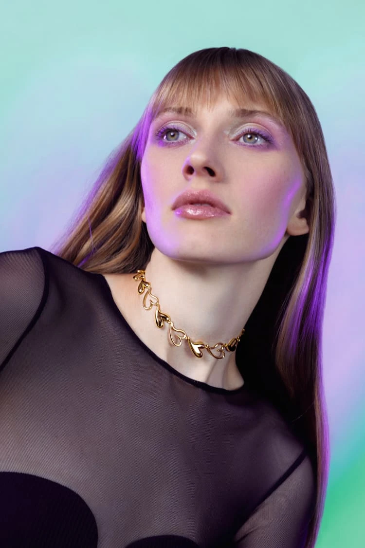 Heart Choker Necklace In Gold 1 Heart Choker Necklace In Gold