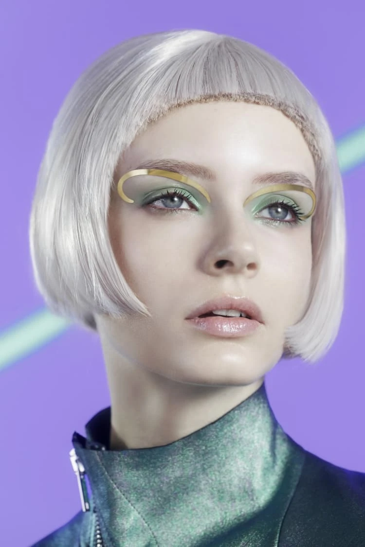 Eye Makeup In 24k Gold 1 Eye Makeup In 24k Gold