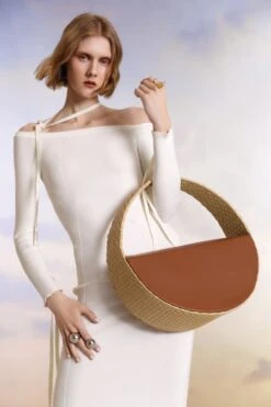 Medium Round Raffia Bag