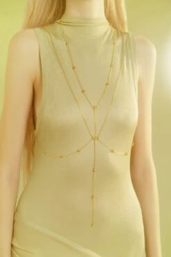 Amulet Total Look 11