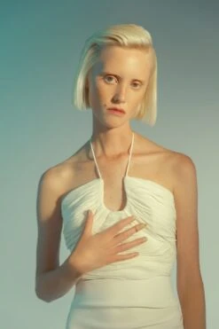 Gold Nail Ring With Stone -Mam Originals Shop 464 2 ykevye