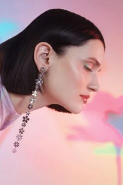 Silver And White Long Daisy Earring