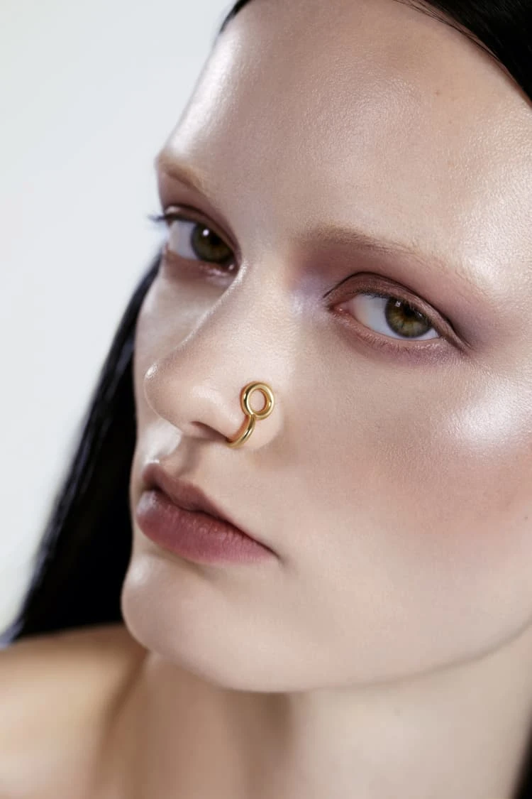 Gold Rounded Lip Cuff Jewelry 3 Gold Rounded Lip Cuff Jewelry - Image 3