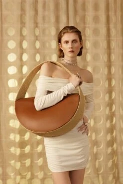 Large Round Raffia Bag